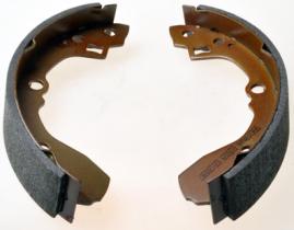 DENCKERMANN B120029 - ZAPATA DE FRENO KIA SEPHIA 95- SHUMA 97-  SHUMA II 01- 200X3
